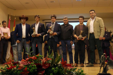 Premio Especial ACT Villaseca de la Sagra Por su entrega esfuerzo y valor a Alejandro Fermín JC Carballo y Aquilino Girón
