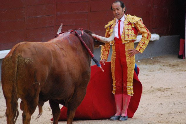 Luis Francisco Esplu00e1 Matador de toros