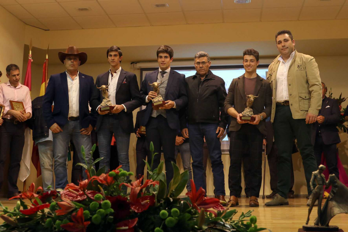 Premio Especial ACT Villaseca de la Sagra Por su entrega esfuerzo y valor a Alejandro Fermu00edn JC Carballo y Aquilino Giru00f3n