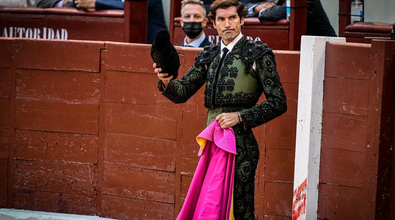 Sergio Aguilar Comunicado.foto plaza 1