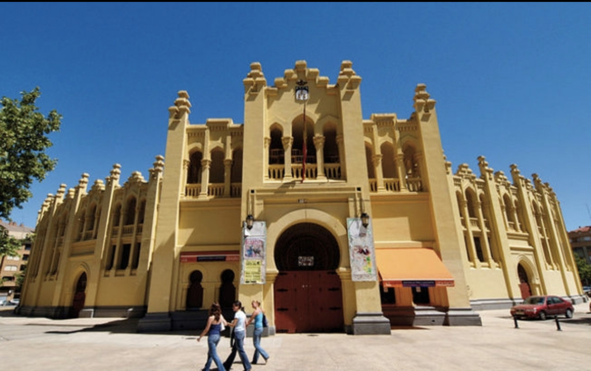 Plaza Albacete Presentacion Feria