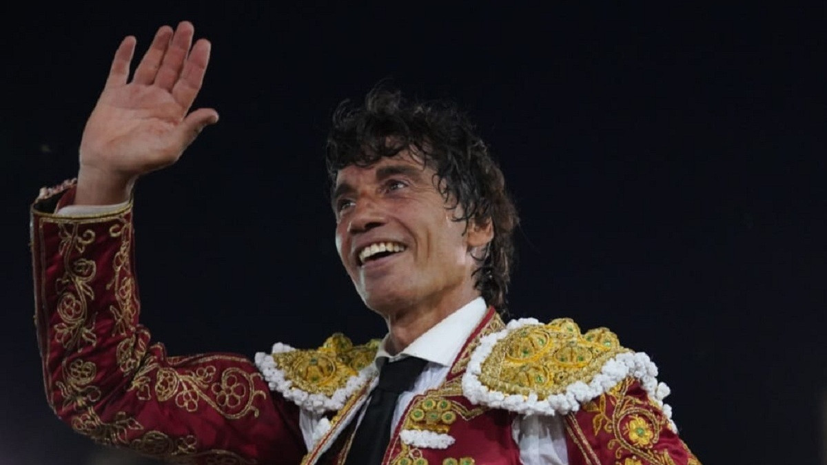 CURRO DÍAZ, LINARES