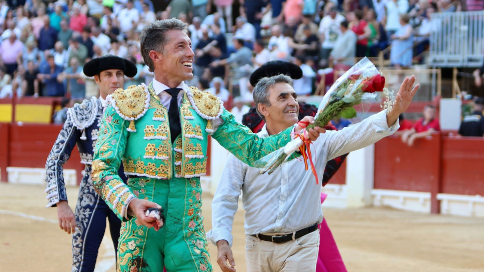 ESCRIBANO